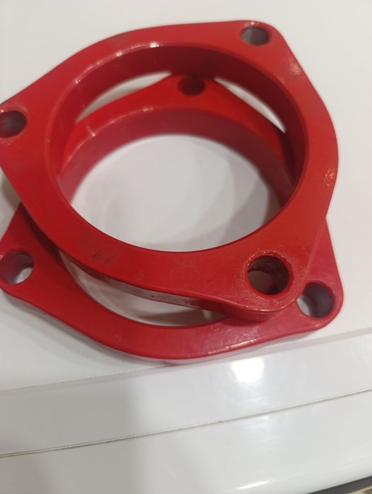 Поставки передніх амортизаторів Mitsubishi Carisma