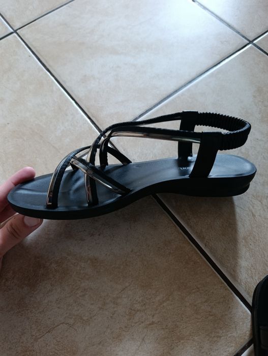 Sandały Clara Barson