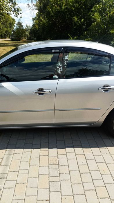 Продам мазду 3 в хорошому стані