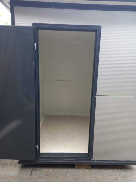 Magazyn Energi  Kontener sanitarny WC pawilon toaleta 20 m x 2.0m
