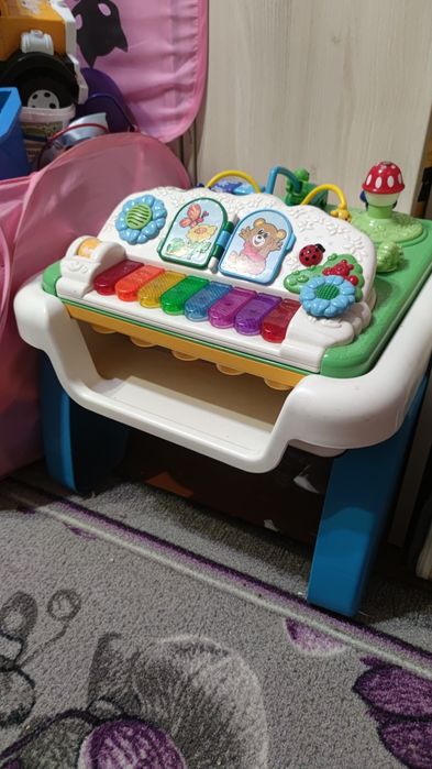 Игровой столик Chicco