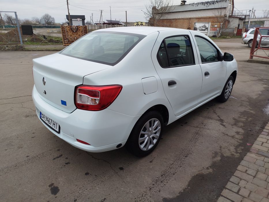 Продам логан 2016 рік газ 4