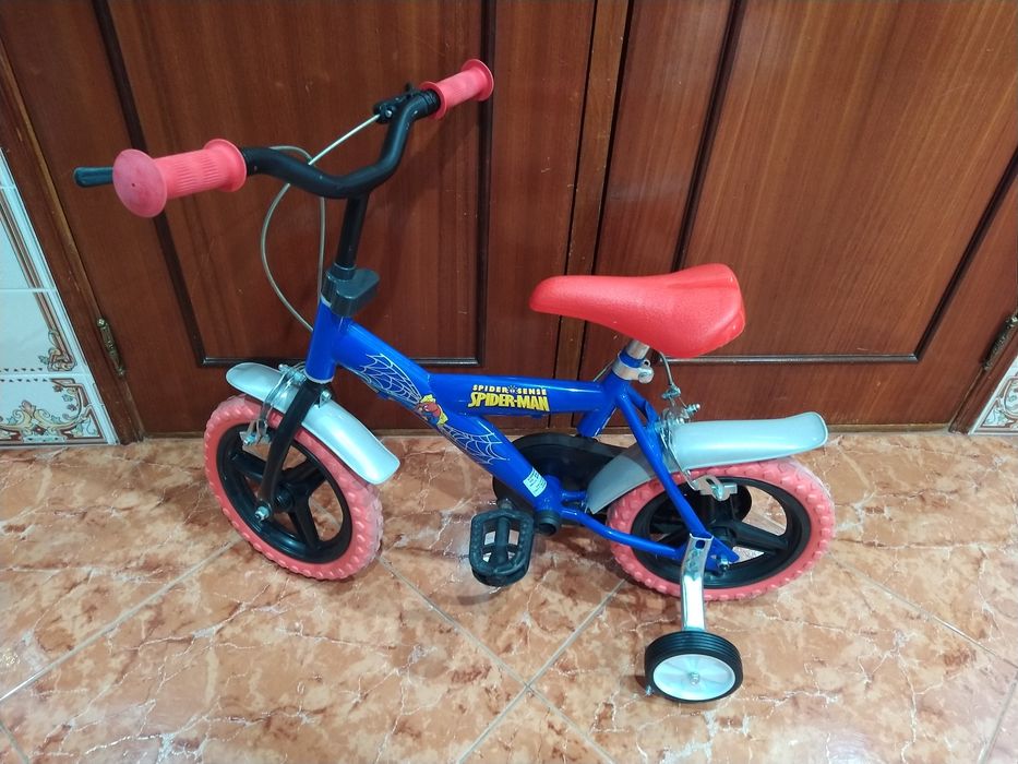 Bicicleta infantil homem-aranha 12" triciclo trotinete skate patins casa quarto apartamento vivenda escritório gabinete carro cozinha.