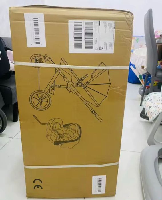 Carrinho de bebé 3 em 1 vermelho - Novo