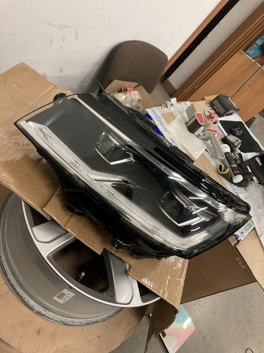 VW T6 7L1 Lift Lampa LED Prawy Prawa Reflektor