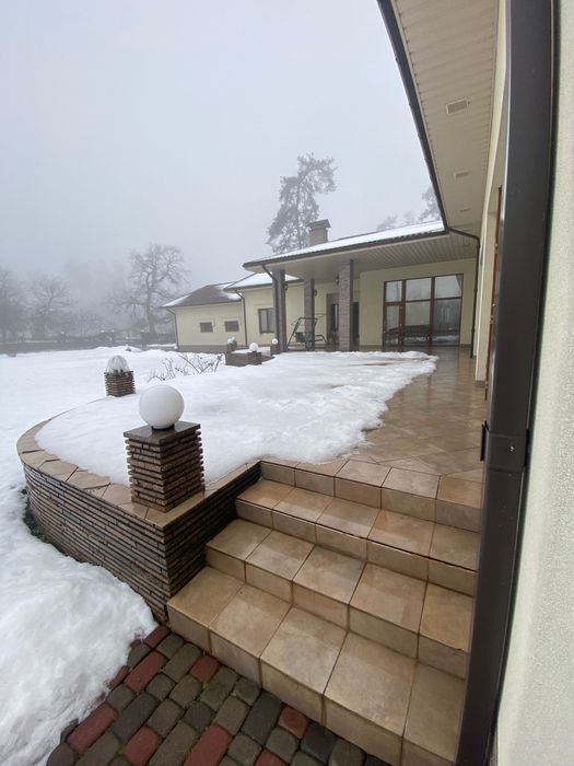 Продається будинок в Царському селі на вʼїзді в Геронимівку 32 250 000