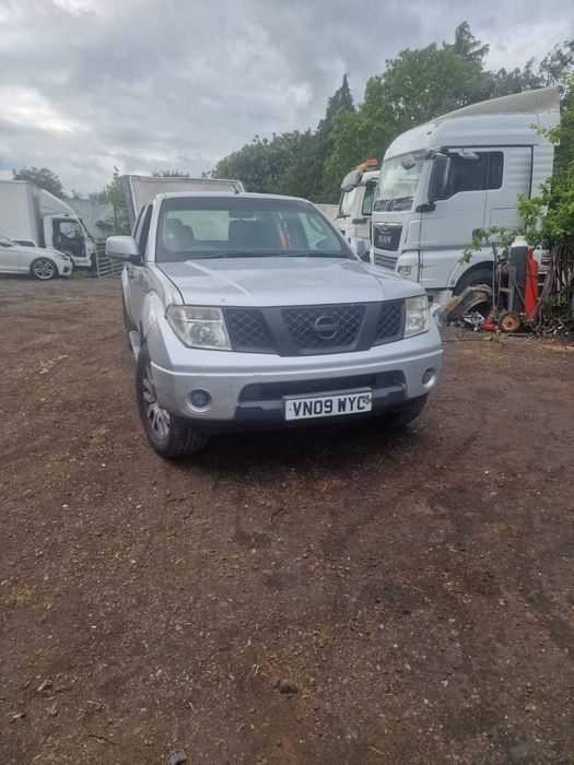 Nissan navara 2.5