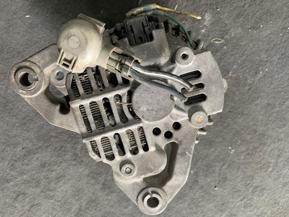 Генератор mazda 5 2.0 tdi стартер