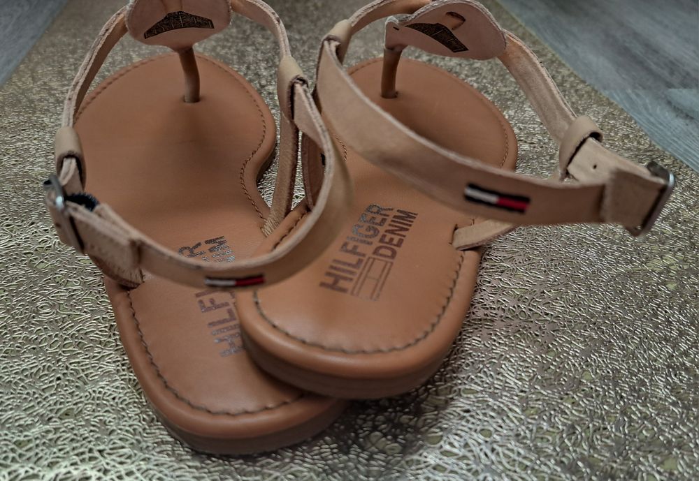 Tommy Hilfiger Denim sandały rozm. 39