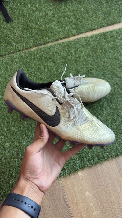 Nike Phantom Venom Elite FG