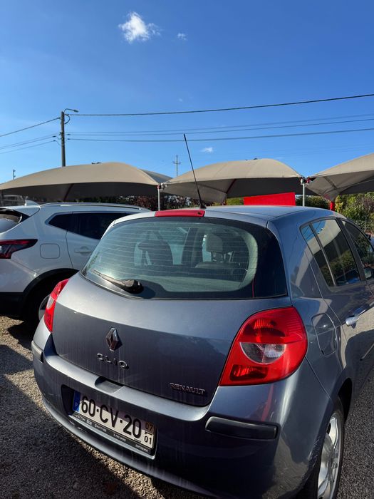 Renault Clio III 1.2 Gasolina | 2007 | 209.000 km