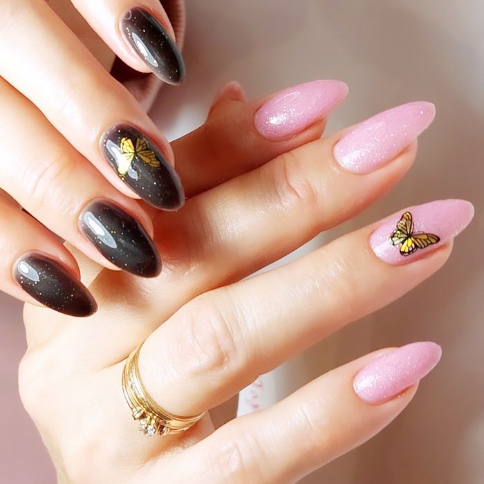 Маникюр, педикюр, наращивание.