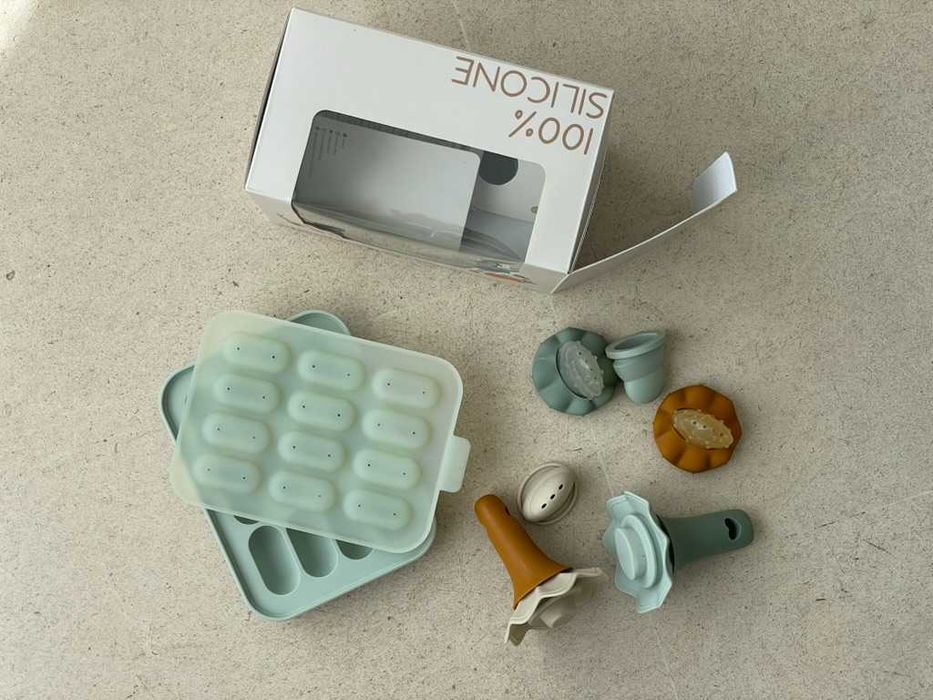 Moonkie Alimentador de frutas para bebês com bandeja para freezer, alimentador de alimentos de silicone livre de BPA para alimentação automática