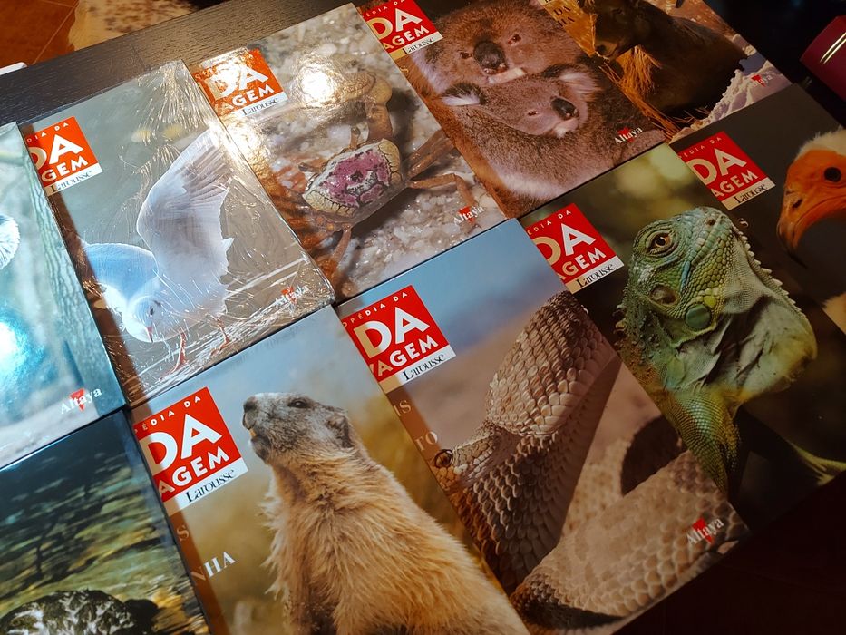 Colecção de 10  livros "Enciclopédia da Vida Selvagem" Larousse - capa dura - novos