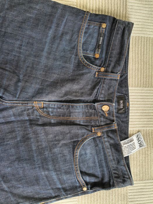 Spodnie jeansowe Hugo Boss  31/34 stretch