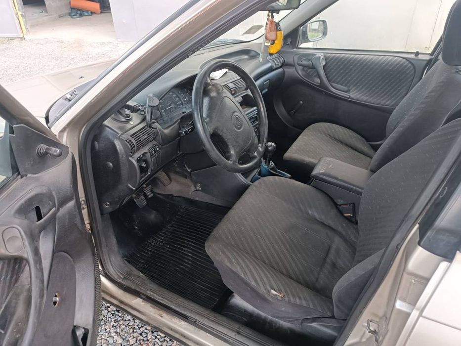 Opel astra h 1996р