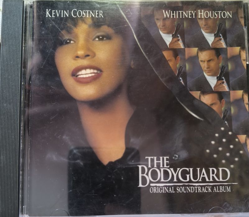 CD's disco, musica Whitney Houston..