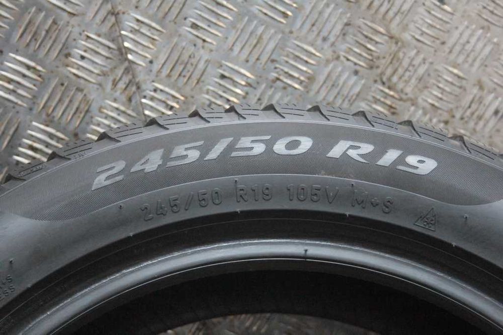 245/50/19 Pirelli Sottozero 3 245/50 R19 105V XL RSC RunFlat 2022r