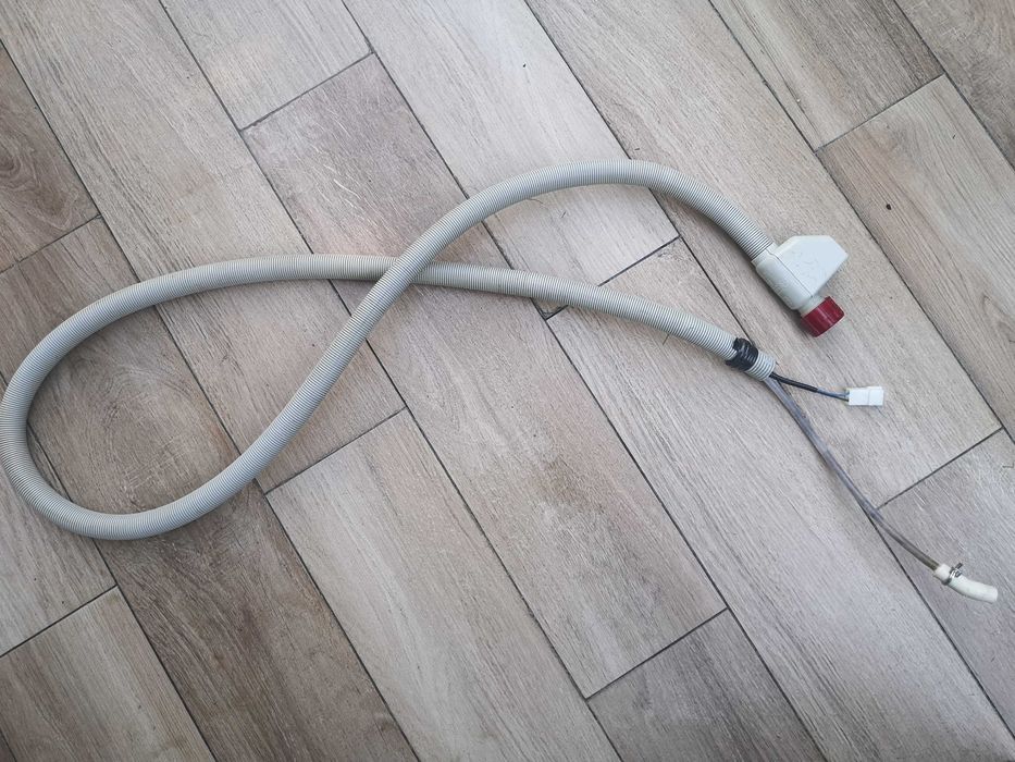 Zmywarka Amica ZIM 436 wąż aquastop