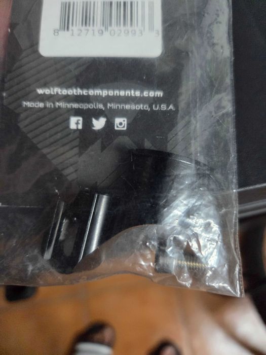 Wolf Tooth Shiftmount