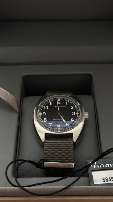 Hamilton Khaki Field Mechanical — легендарний швейцарський годинник