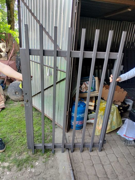 Brama przesuwna + przęsła ogrodzeniowe i furtka ocynkowane (20m)