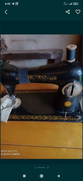 Продам швейну машинку