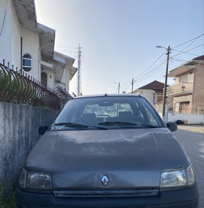 clio 1 com motor em bom estado