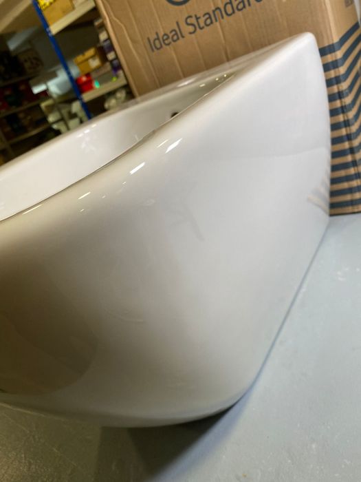 Bidé suspenso Ideal Standard Thesis com fixações ocultas - Silk White