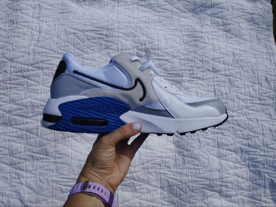 Кросівки Nike Air Max Excee оригінал US10 (28 cm)