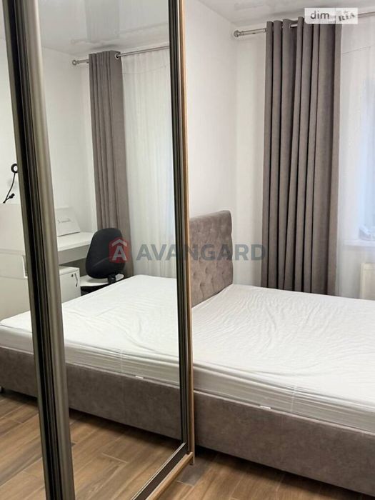 Продам чудовий будинок на Кореї