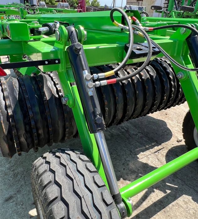 Каток зубчато-кольчатый LAND ROLLER 6;12.5 м/ Коток зубчато-кільчастий