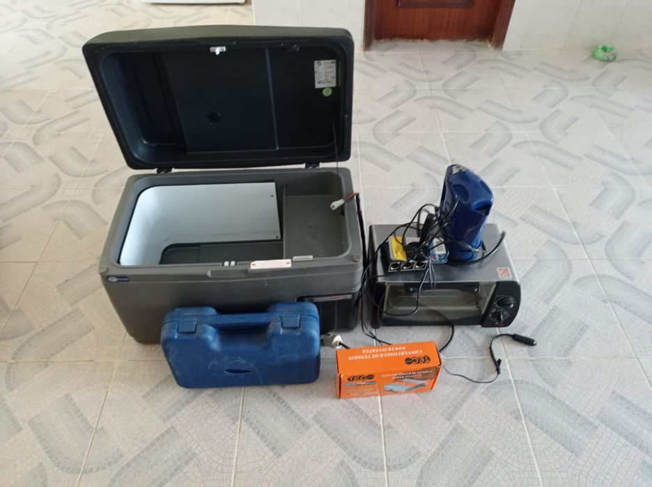 Frigorífico e chave rodas  desmultiplicadora