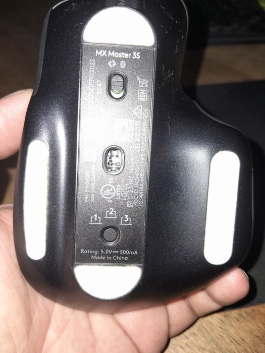 Продам мышку  лоджитек