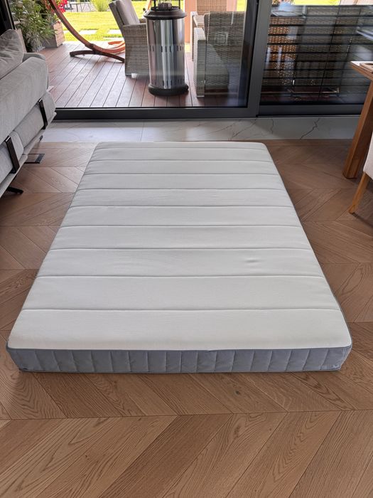 Sprzedam nowy materac Ikea vesteroy 140/200