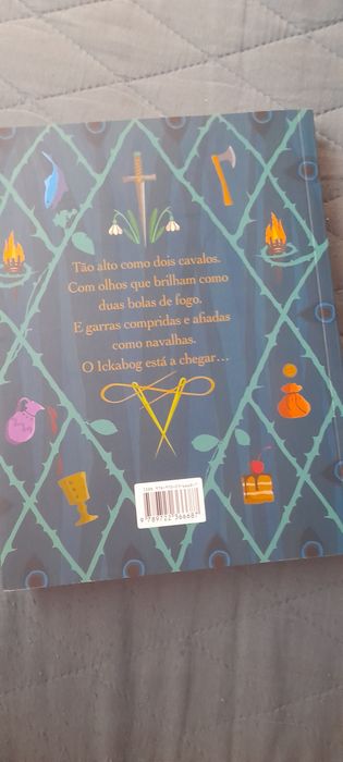 Livro "O Ickabog"  (1° edição)