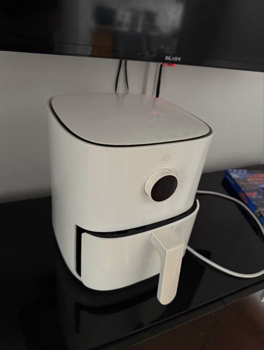 Vendo Air Fryer Xiaomi – Bom Estado