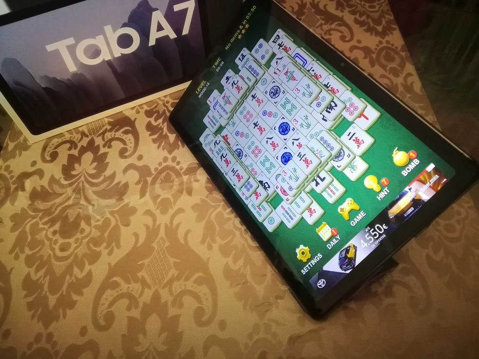 Samsung A7 Tablet 10.4", 64 GB, with Two Cases and Stylus64283916343042121