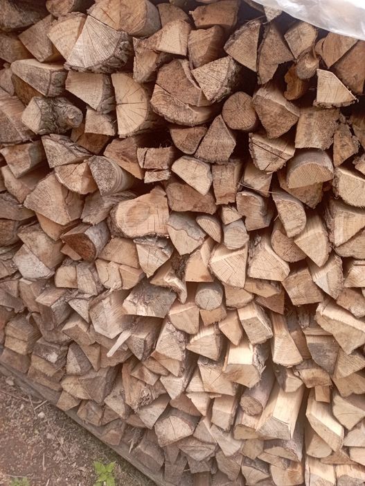 Продам дрова твердої породи