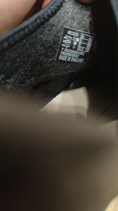 Женские кроссовки ecco