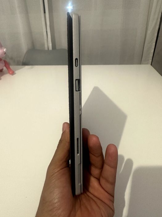 Surface pro 7+  i7 512GB/ 16GB - 370€