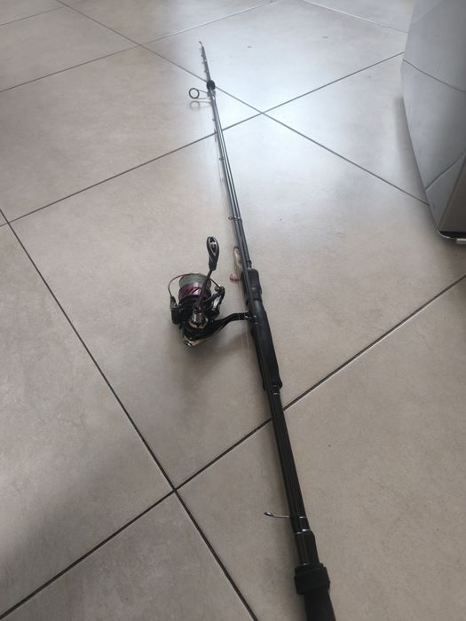 Wędka YAGI Light Jig DAM 8-35g 2.7m z kołowrotkiem  Daiwa