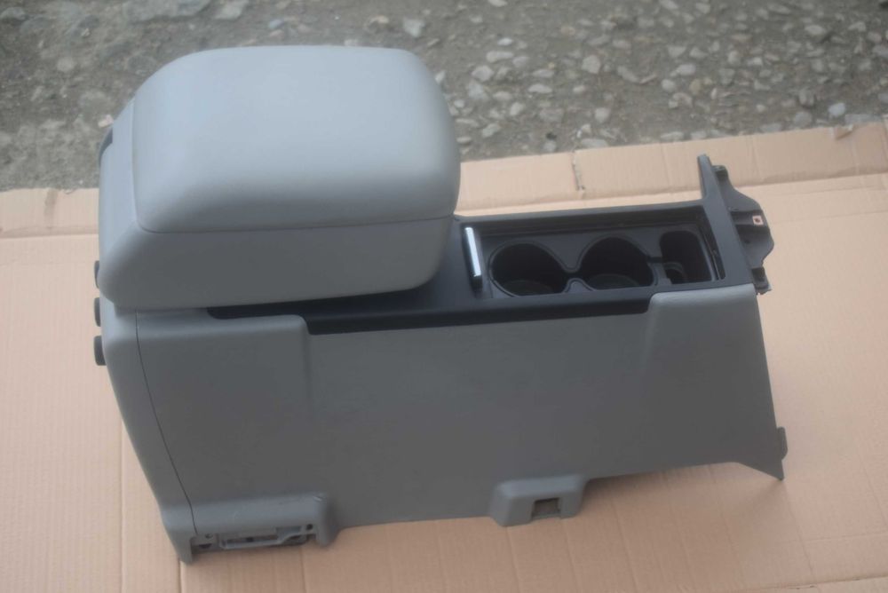 tunel środkowy podłokietnik SUZUKI VITARA XL7 09R.