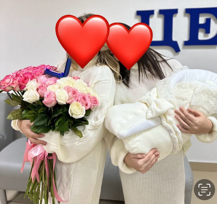 Неймовірної краси набір на виписку для дівчинки