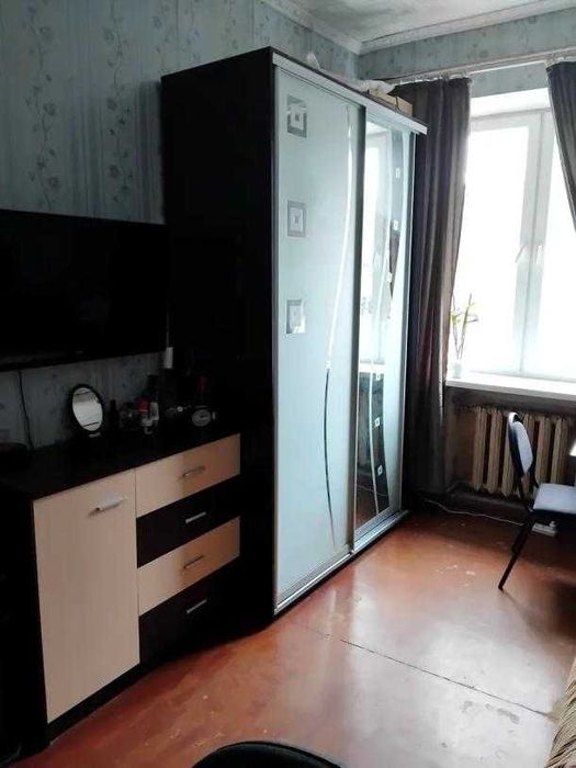 Продам 2 комн. квартиру в районе ХТЗ