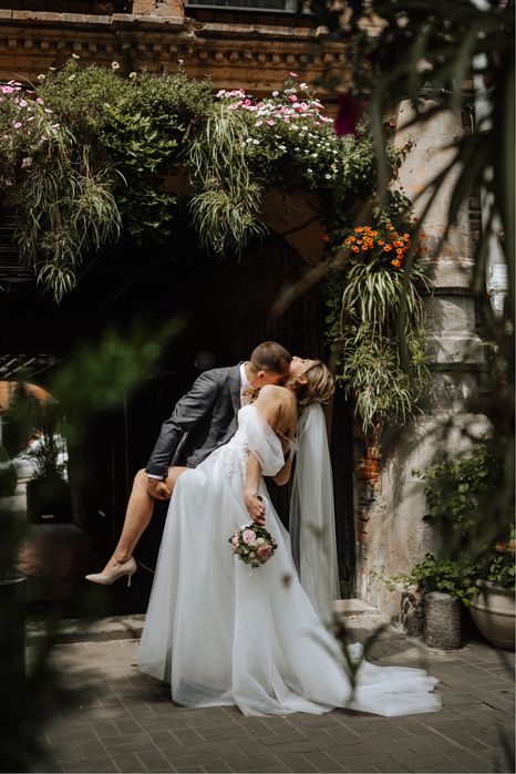 Весільна сукня 38 розмір