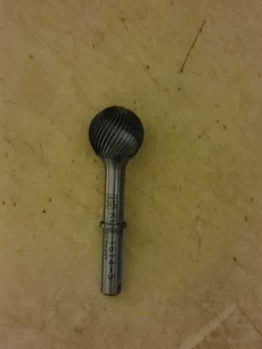 Frez obrotowy, kulka