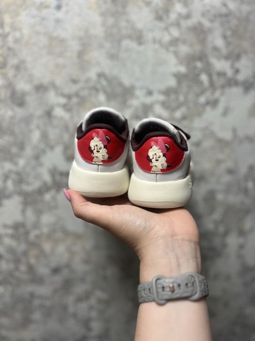 Кросівки adidas Disney Minnie Mouse Grand Court