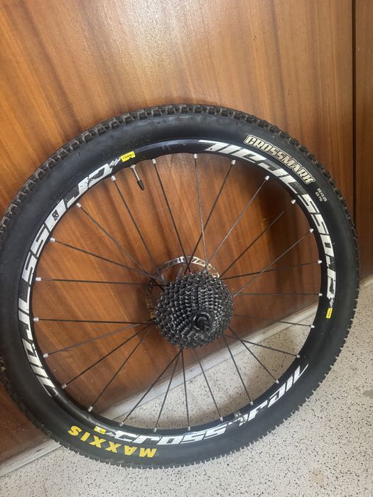 Conjunto rodas Mavic CrossTrail 26”