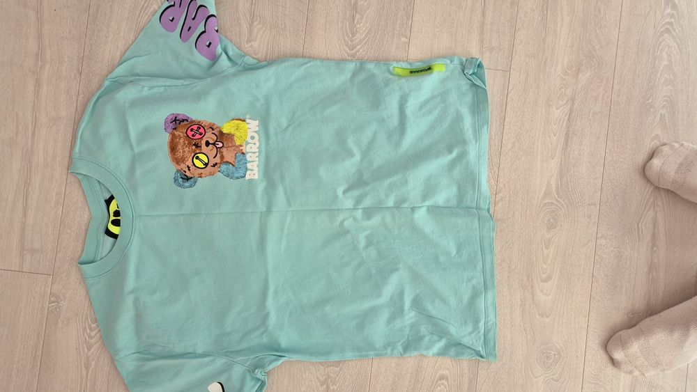 Świetny T shirt roz L